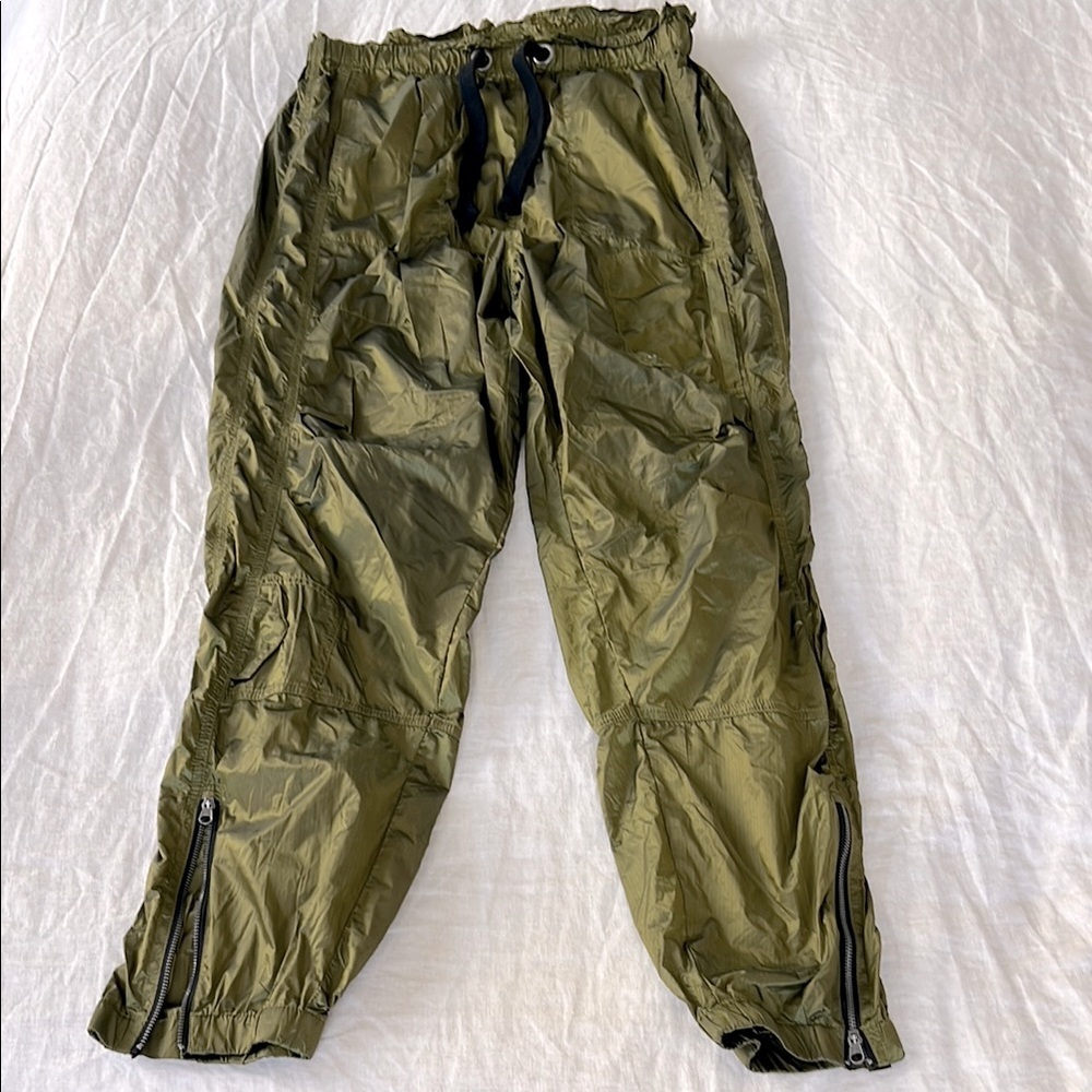 FP Movement Back to the Future Metallic Green Lightweight Parachute Pants XS - Picture 3 of 10